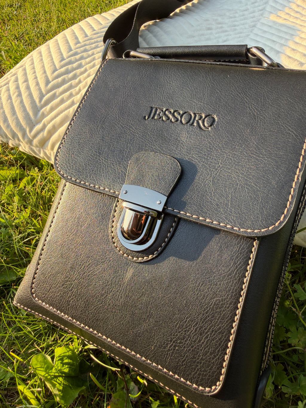 Structured Crossbody